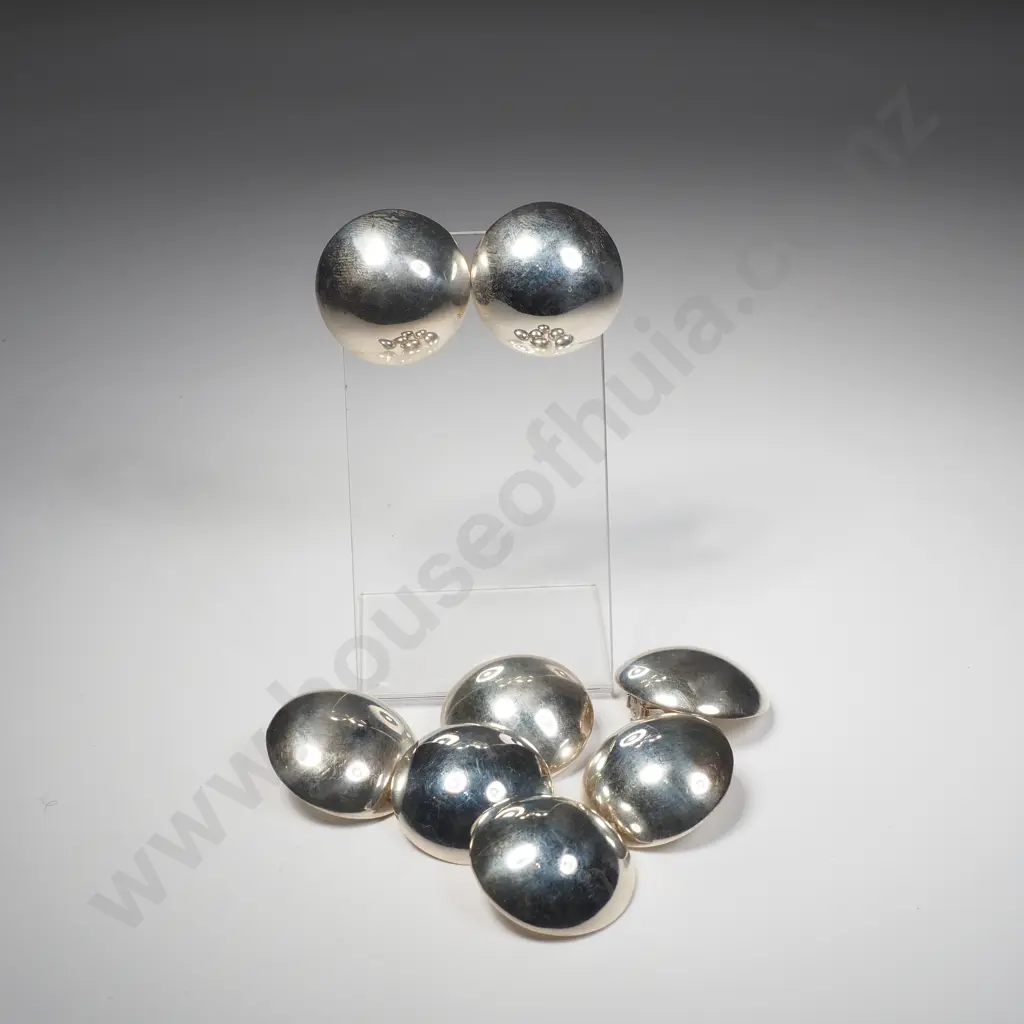 Four Pairs of Sterling Silver Round Clip On Earrings Image 1++