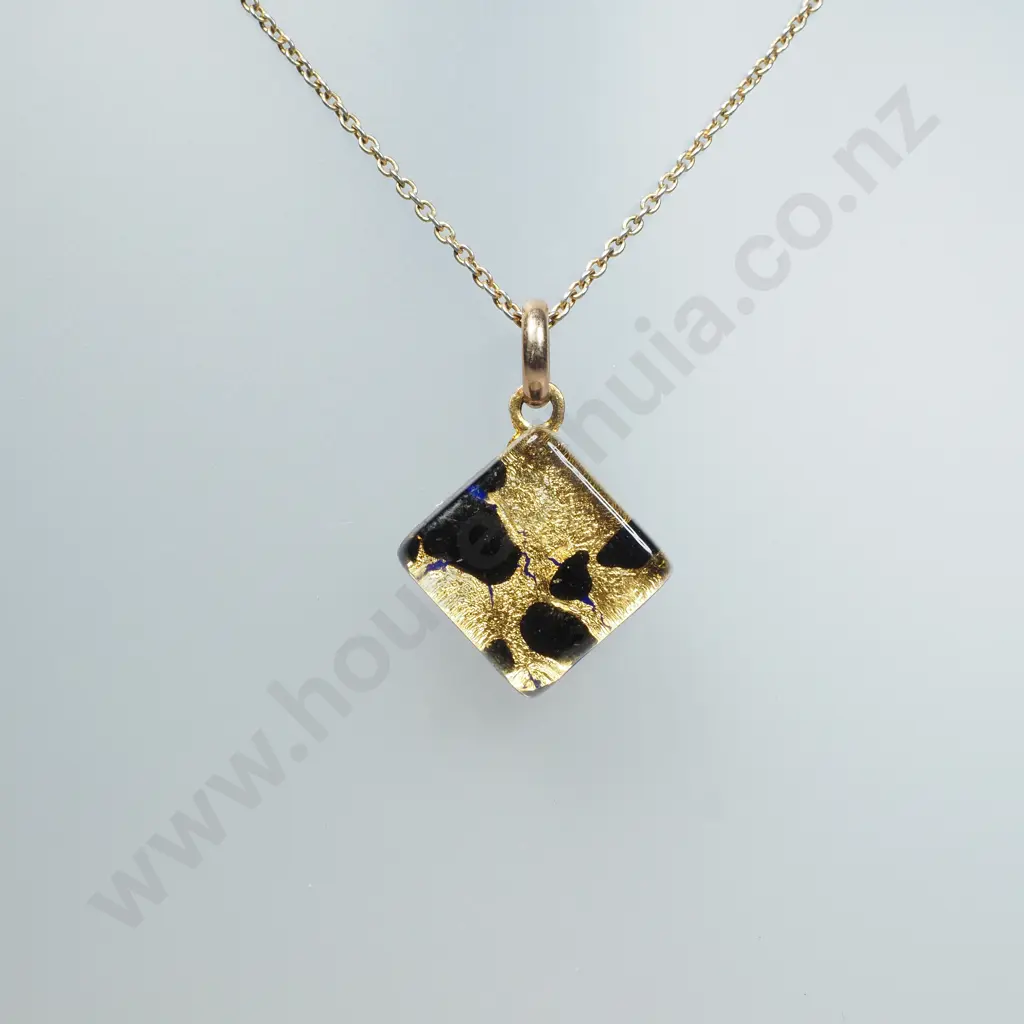 Murano Glass Pendant on Chain Image 1++