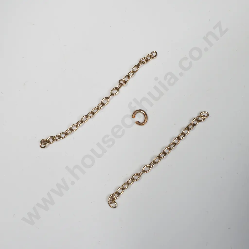 Very Small Scrap Pieces of 9ct Gold Image 1++