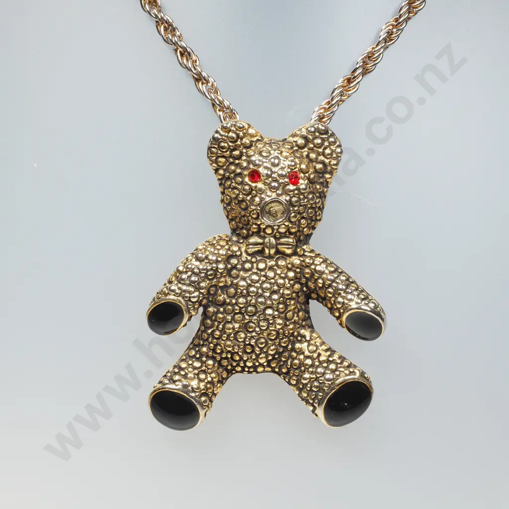 A Large Pendant featuring  A Teddy Bear On A Twist Chain Image 1++