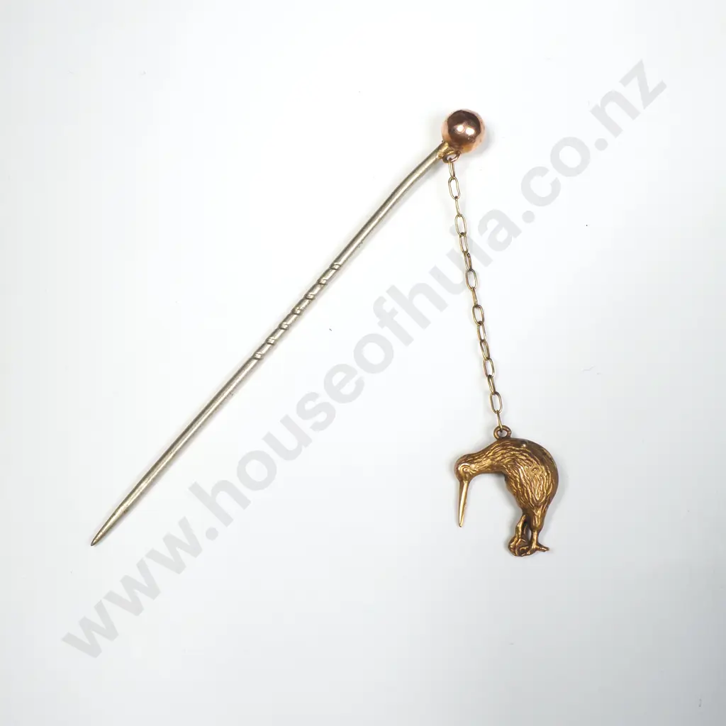 Gilt Metal Kiwi  on Chain Stickpin Image 1++