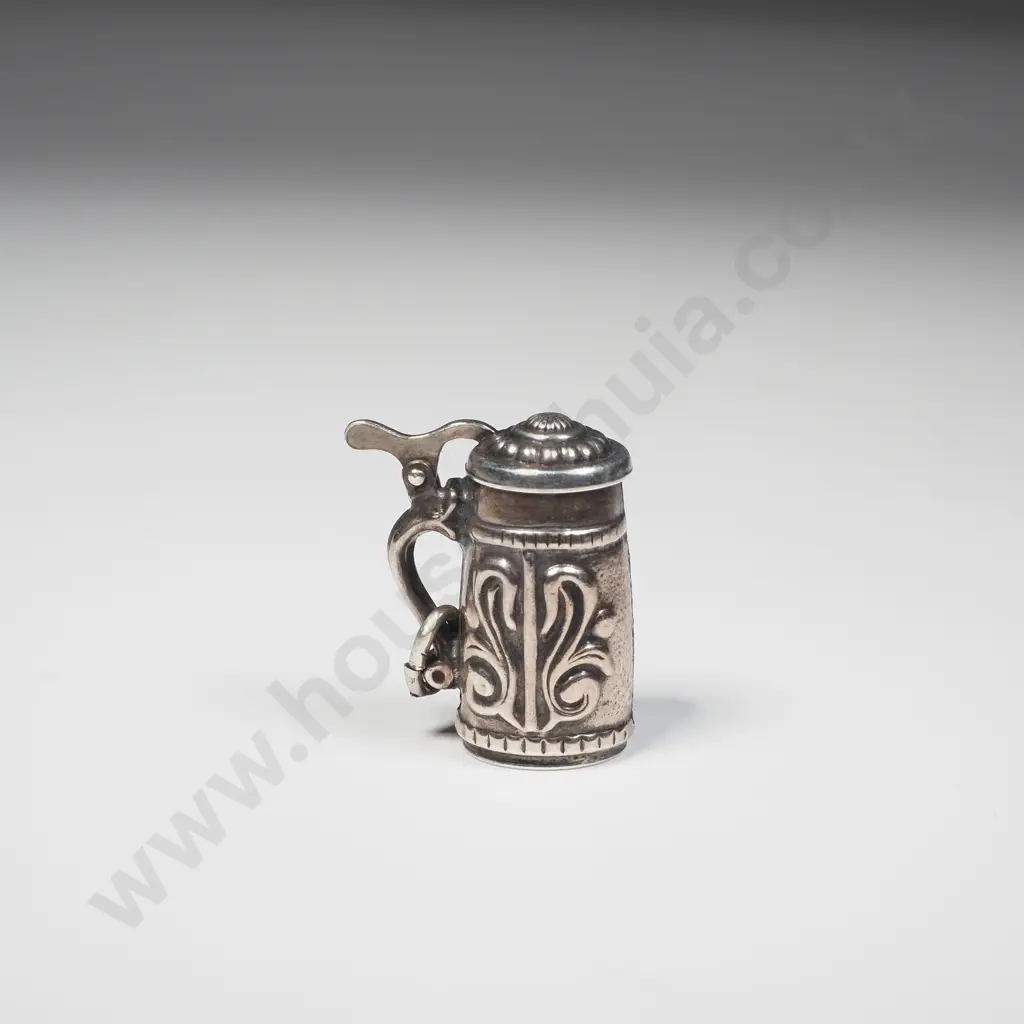 .835 Silver Beer Jug Pendant Image 1++
