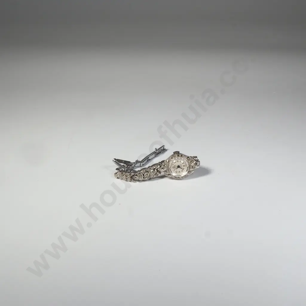 Vintage Ladies Marcasite Wristwatch Image 1++