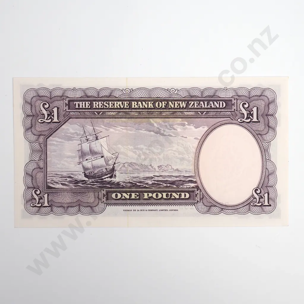 Fleming 1 Pound Banknote, Prefix 257, Uncirculated, CV $175 Image 1++