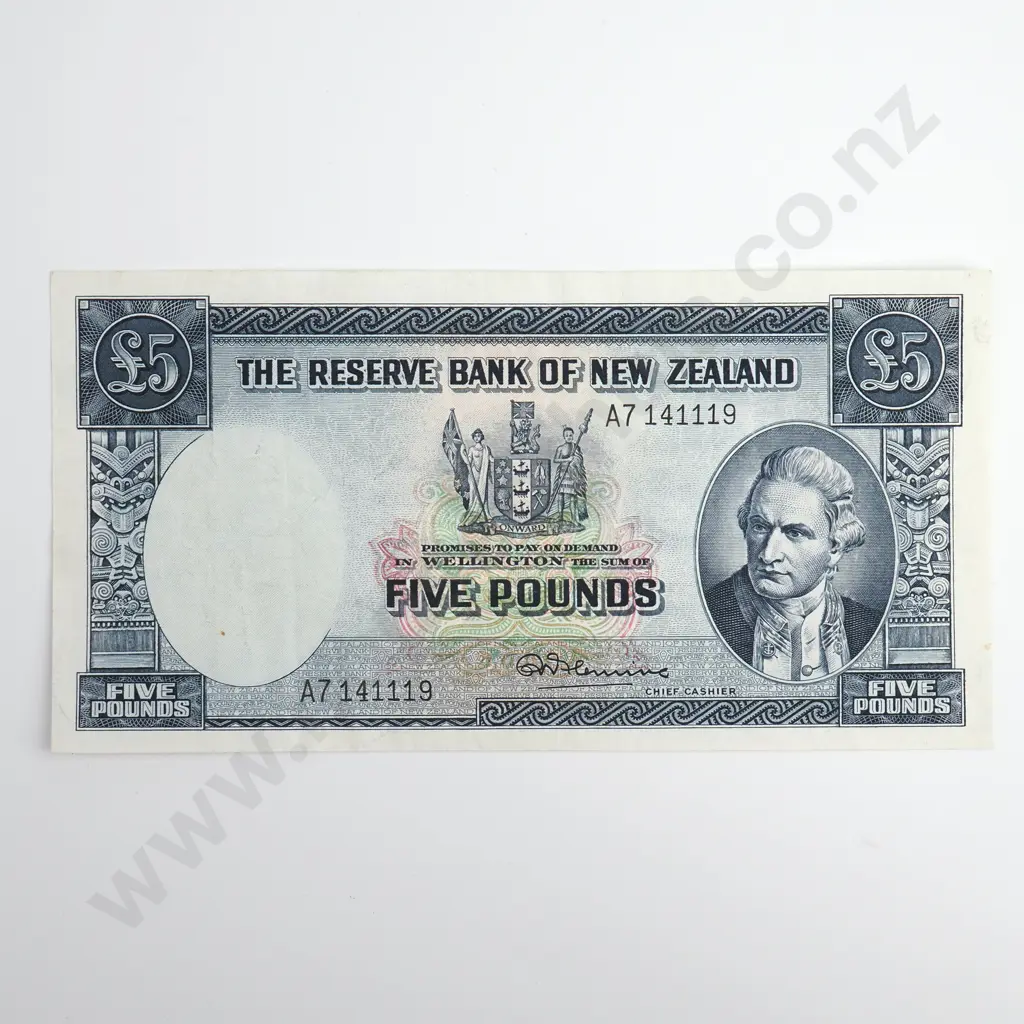 Fleming 5 Pounds Banknote, ND(1956-67), P.160c, Extremely Fine, CV $225 Image 1++