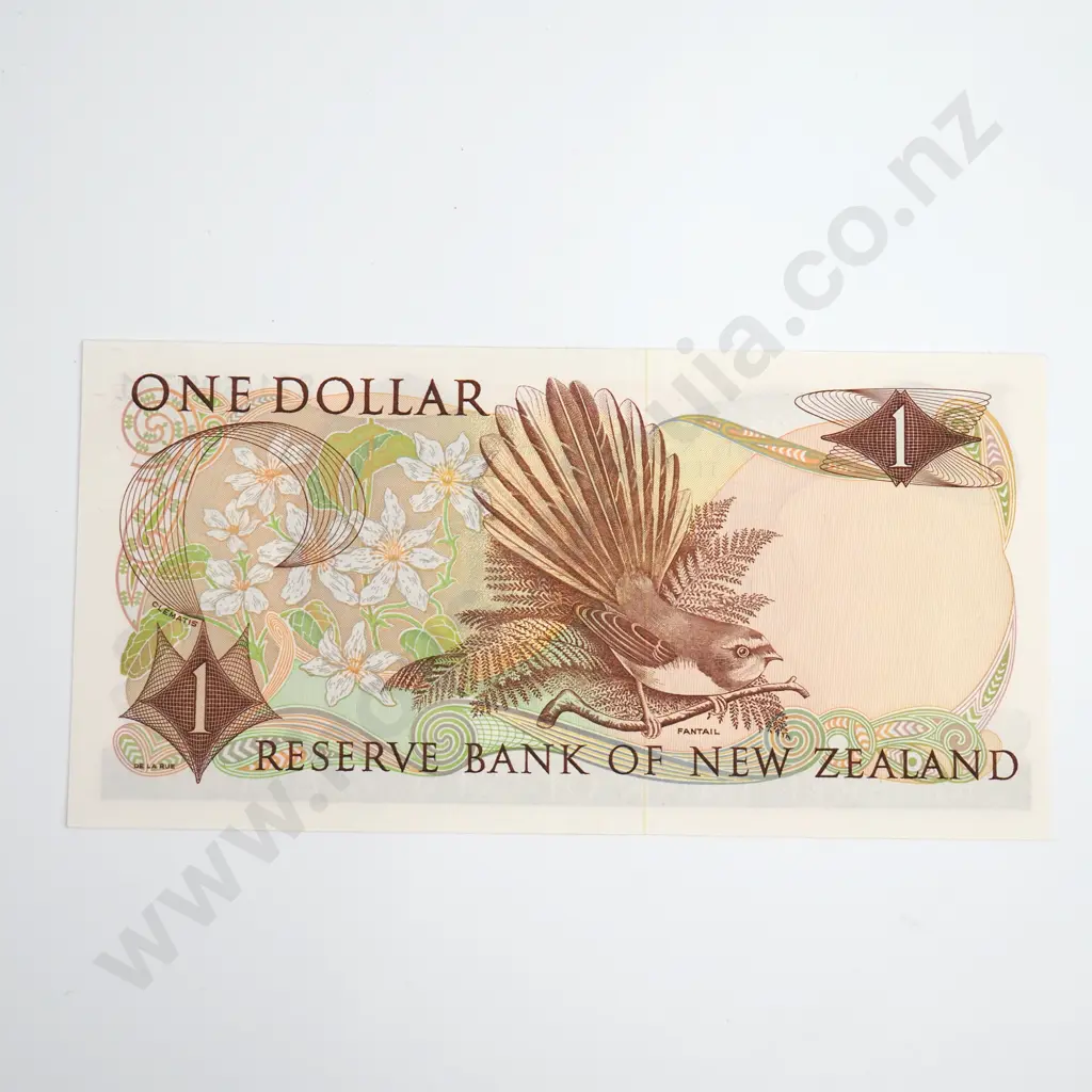 Hardie Type I 1 Dollar Banknote, Almost Uncirculated Image 1++
