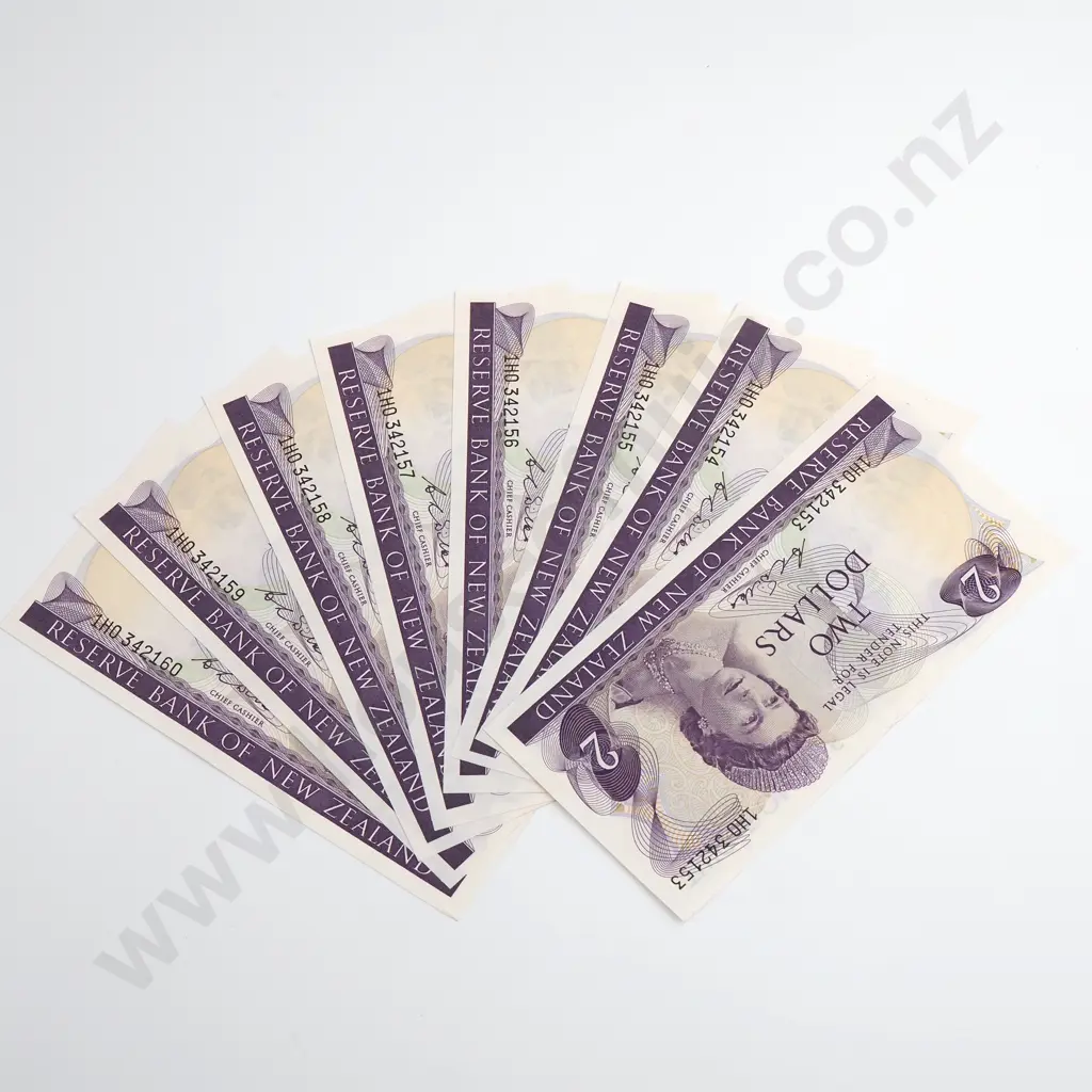 Wilks Consecutive Run of 8 2 Dollars Banknotes, ND(1968-75), P.164b, Almost Uncirculated, Combined CV $480 Image 1++