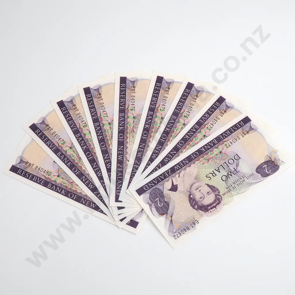 Hardie Type II Consecutive Run of 9 2 Dollars Banknotes, Prefix EAT, Almost Uncirculated, Combined CV $108 Image 1++