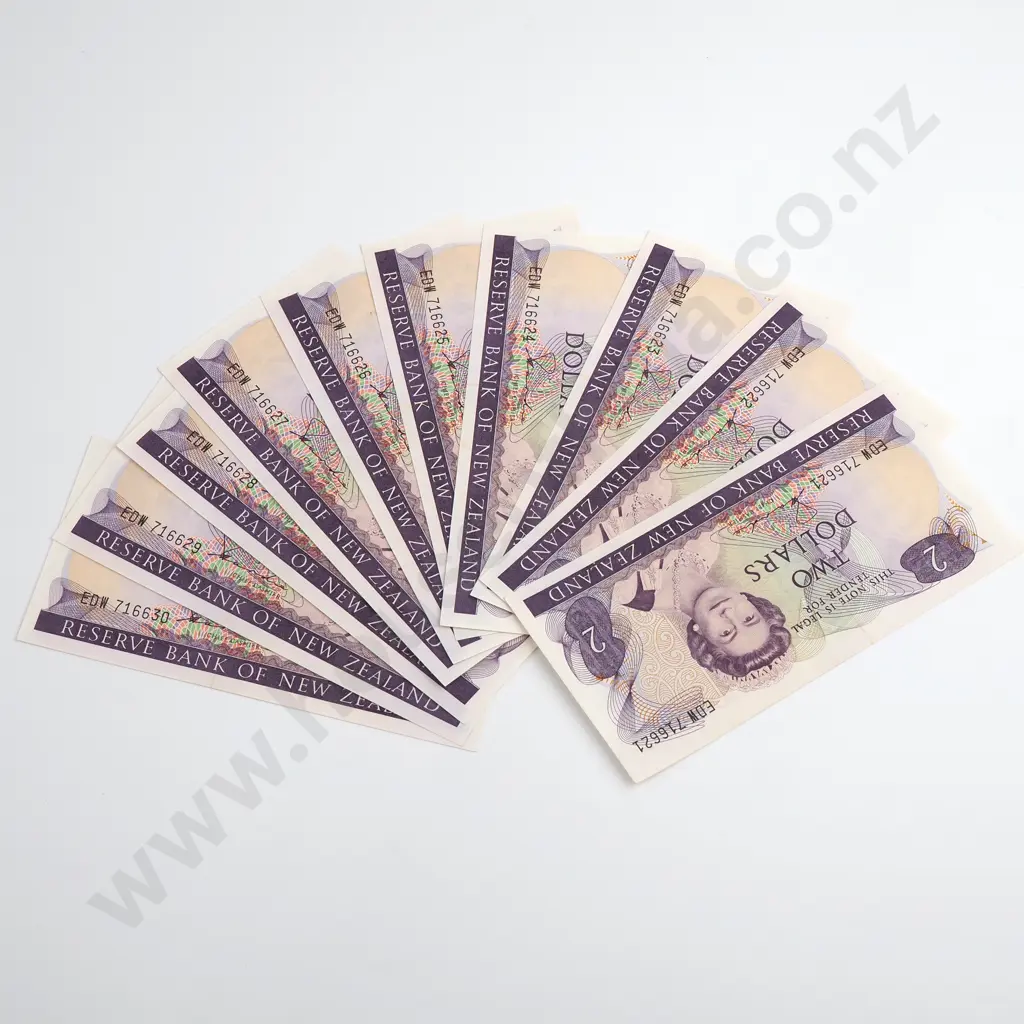 Hardie Type II Consecutive Run of 10 2 Dollars Banknotes, Prefix EAT, Almost Uncirculated, Combined CV $120 Image 1++