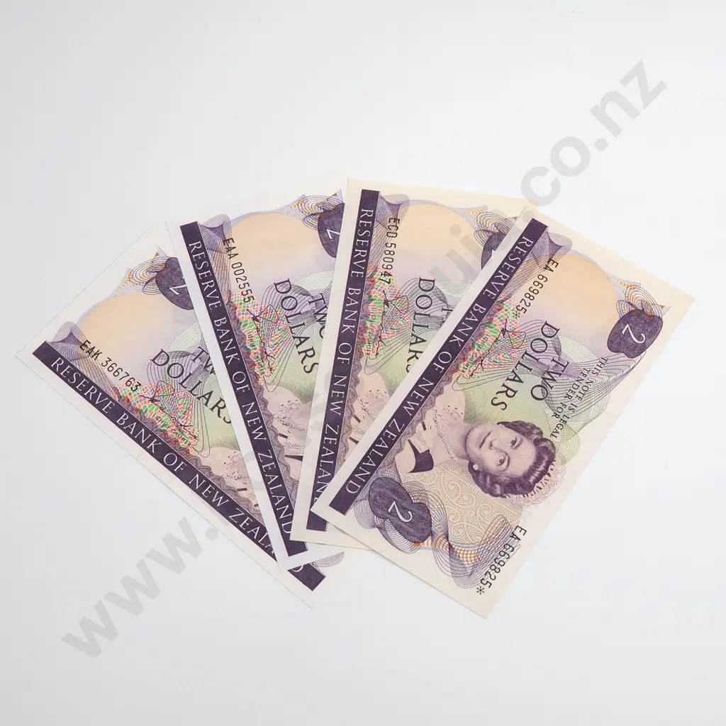 Hardie Type II 4x Banknotes, incl. Star Note Prefix EA, Almost Uncirculated Image 1++