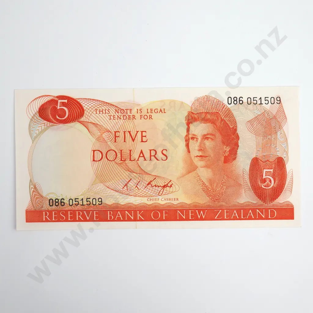 Knight 5 Dollars Banknote, Extremely Fine Image 1++