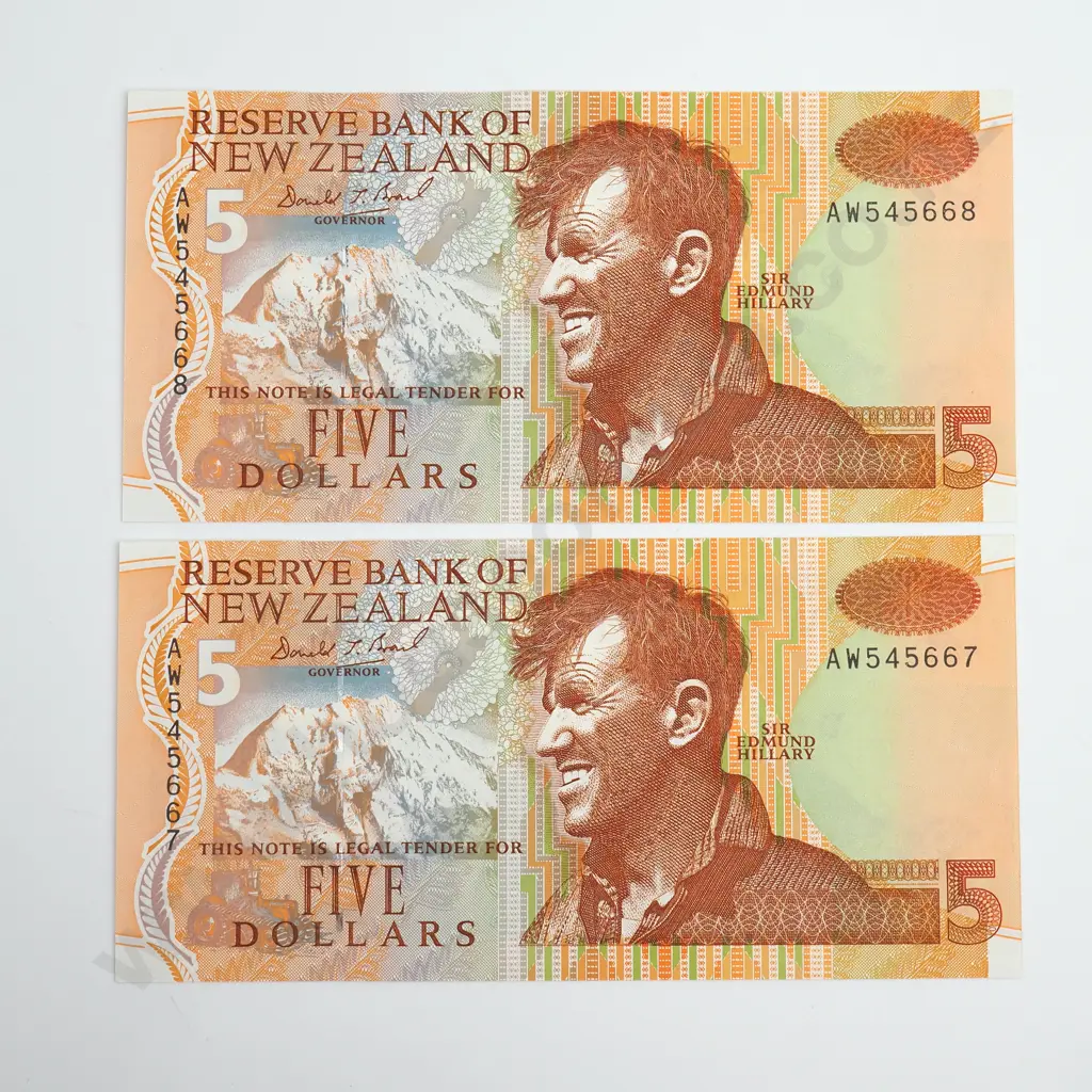 Brash Consecutive Pair 5 Dollars Banknotes, Prefix AW Image 1++