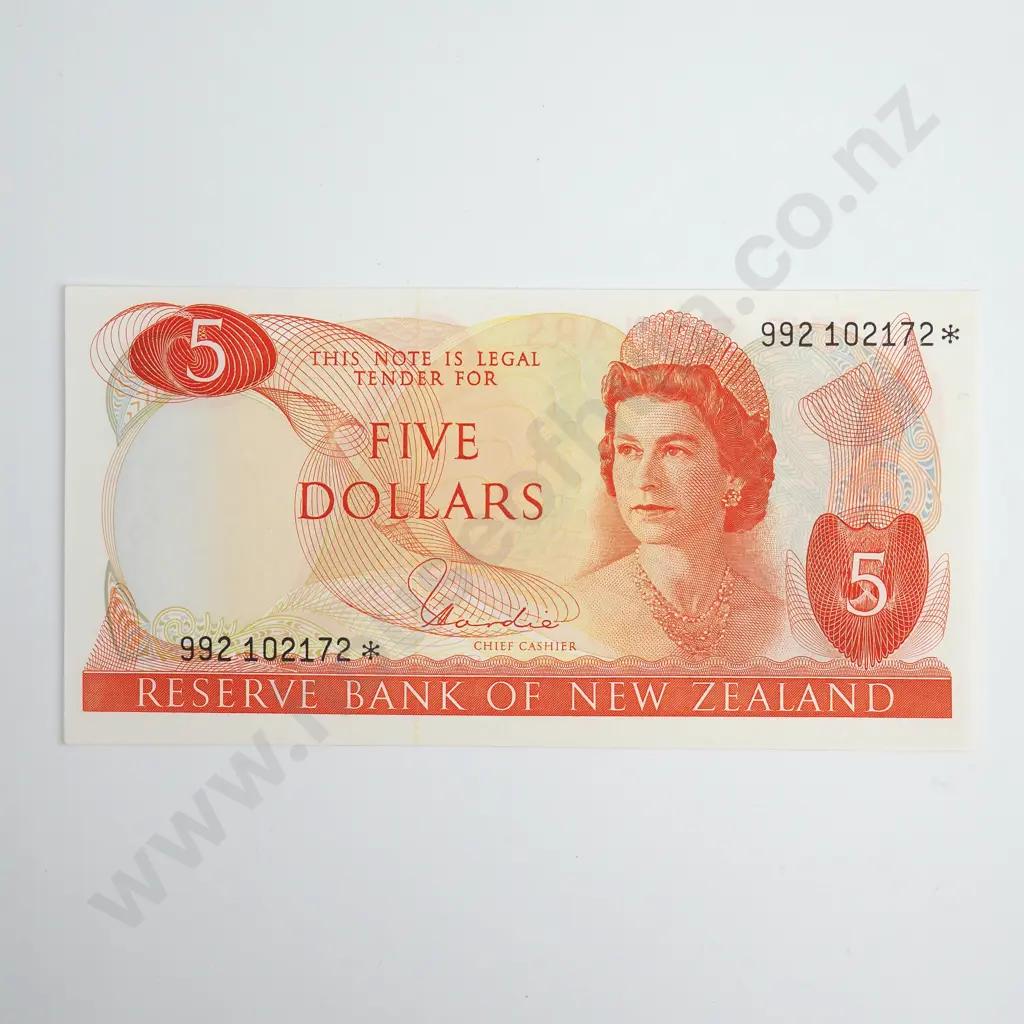 Hardie Star Note 5 Dollars Banknote, ND(1977-81), P.165d, Uncirculated, CV $65 Image 1++