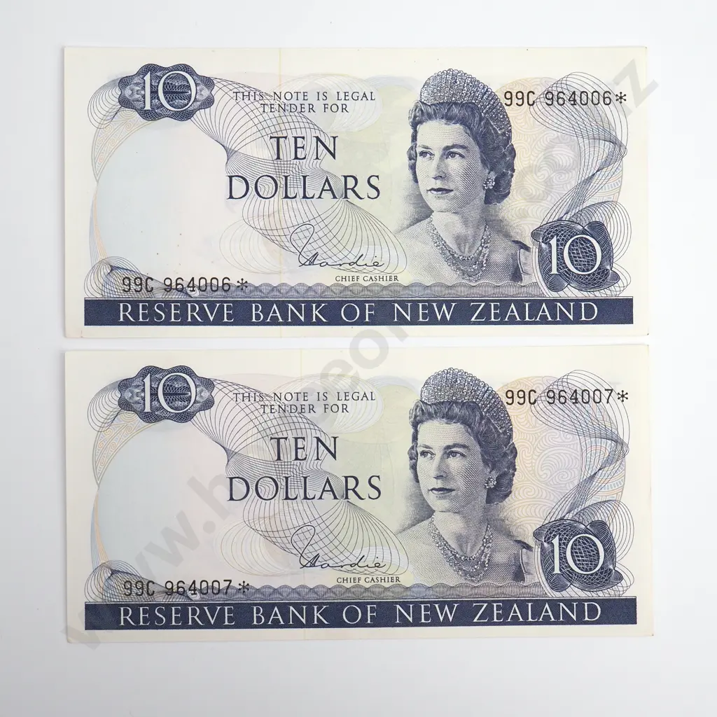 Hardie Type I Consecutive Pair Star Note 10 Dollars Banknotes, Prefix 99C, Almost Uncirculated Image 1++