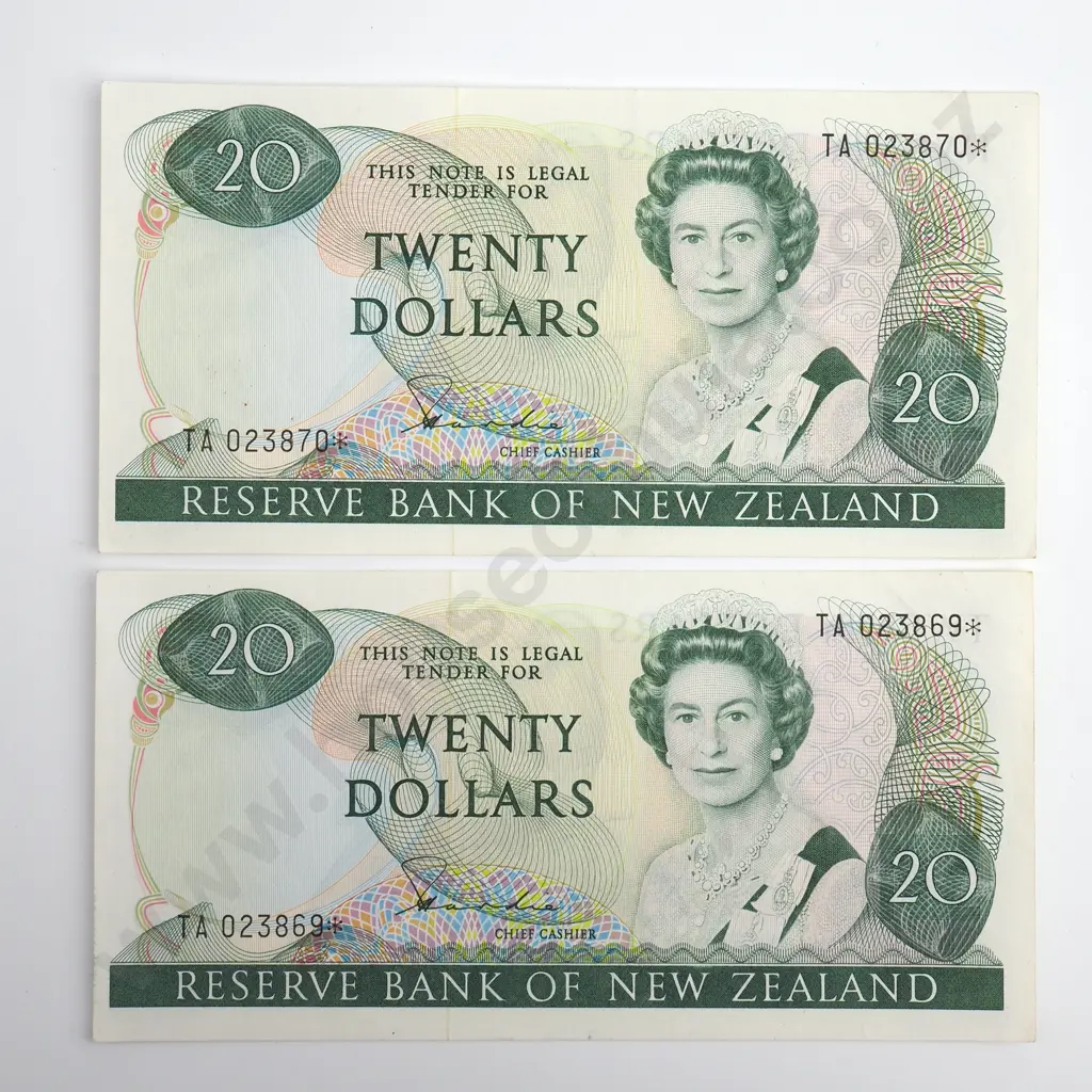 Hardie Type II Consecutive Pair Star Note 20 Dollars Banknotes, Prefix TA, Almost Uncirculated Image 1++