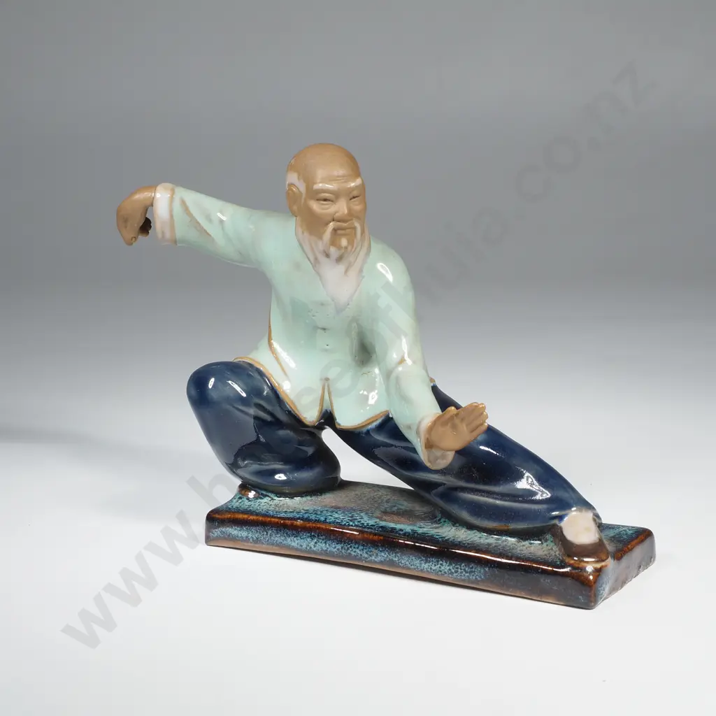 Vintage Chinese Shiwan Pottery Tai Chi Figure Image 1++