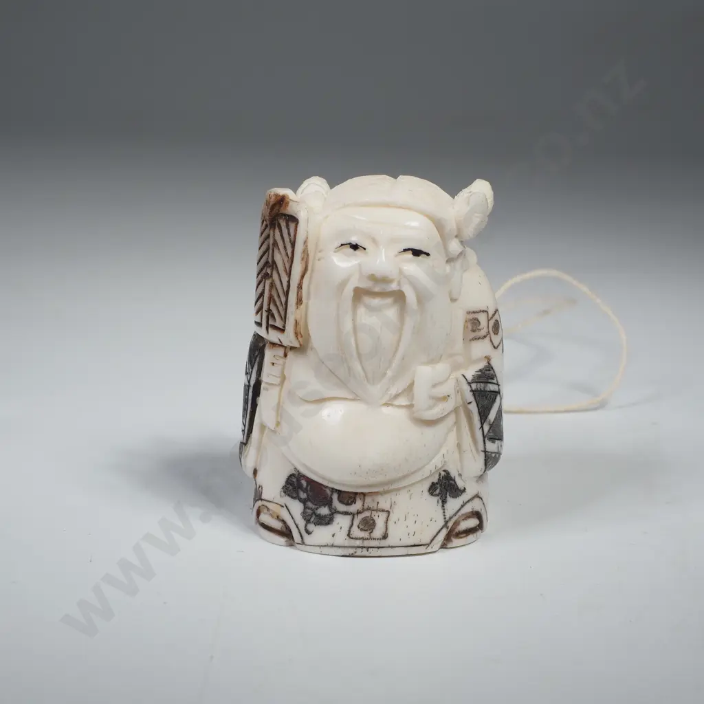 Vintage Bone Netsuke Image 1++