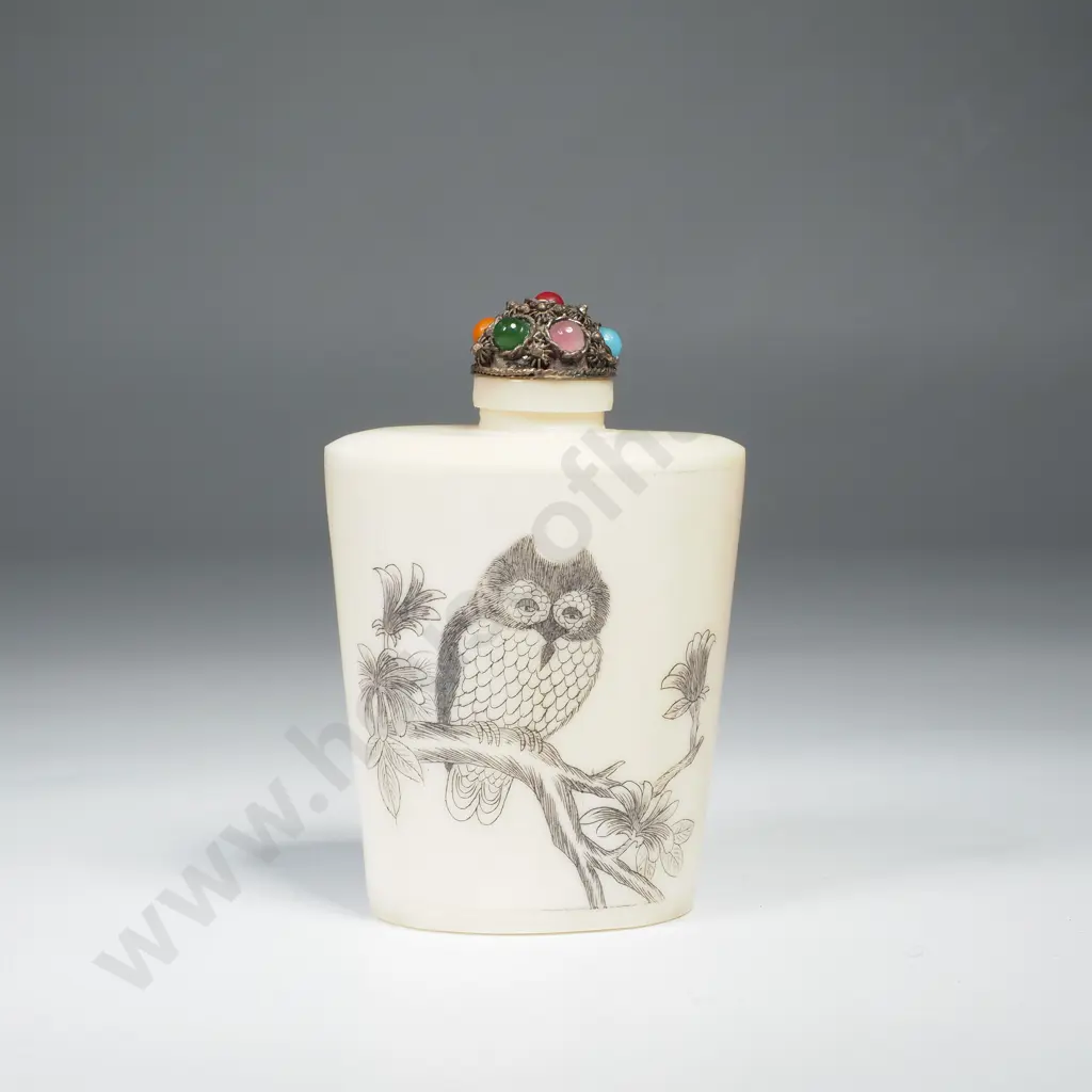 Vintage Chinese Bone Snuff Bottle Hand Carved w Owl & w Jewelled Stopper Image 1++