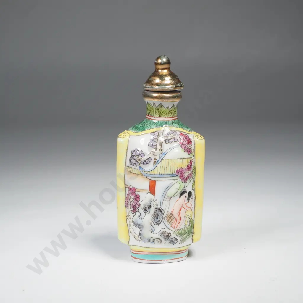 Vintage Hand Painted Chinese Porcelain Snuff Box w Erotic Scene To Both Sides Image 1++