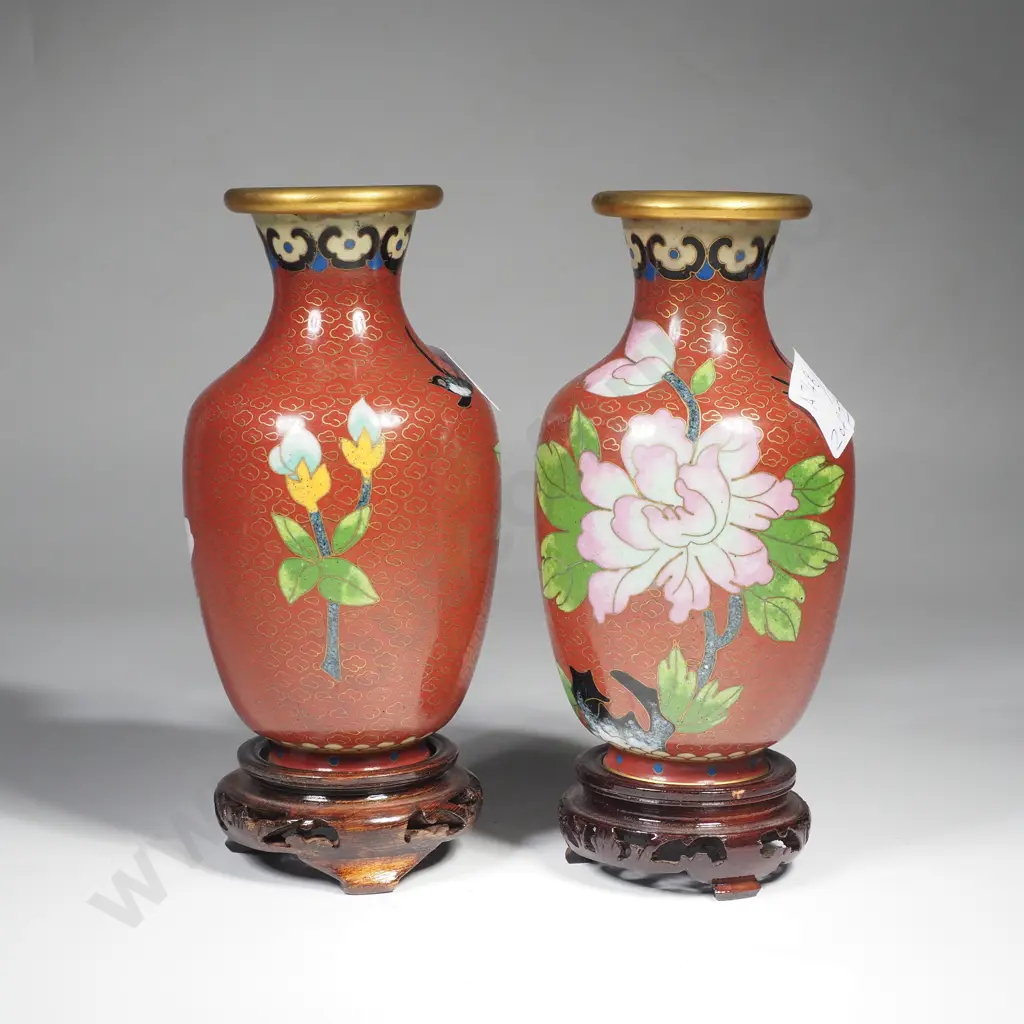 A Pair of Vintage Chinese Cloisonne Vases on Stands Image 1++
