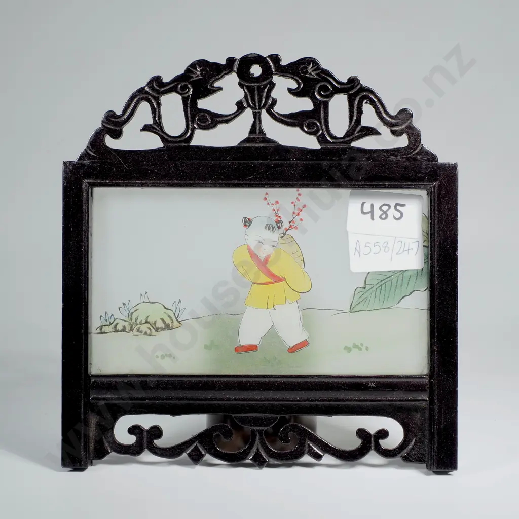 Enamel Kimono Shaped Photo Frame Image 1++