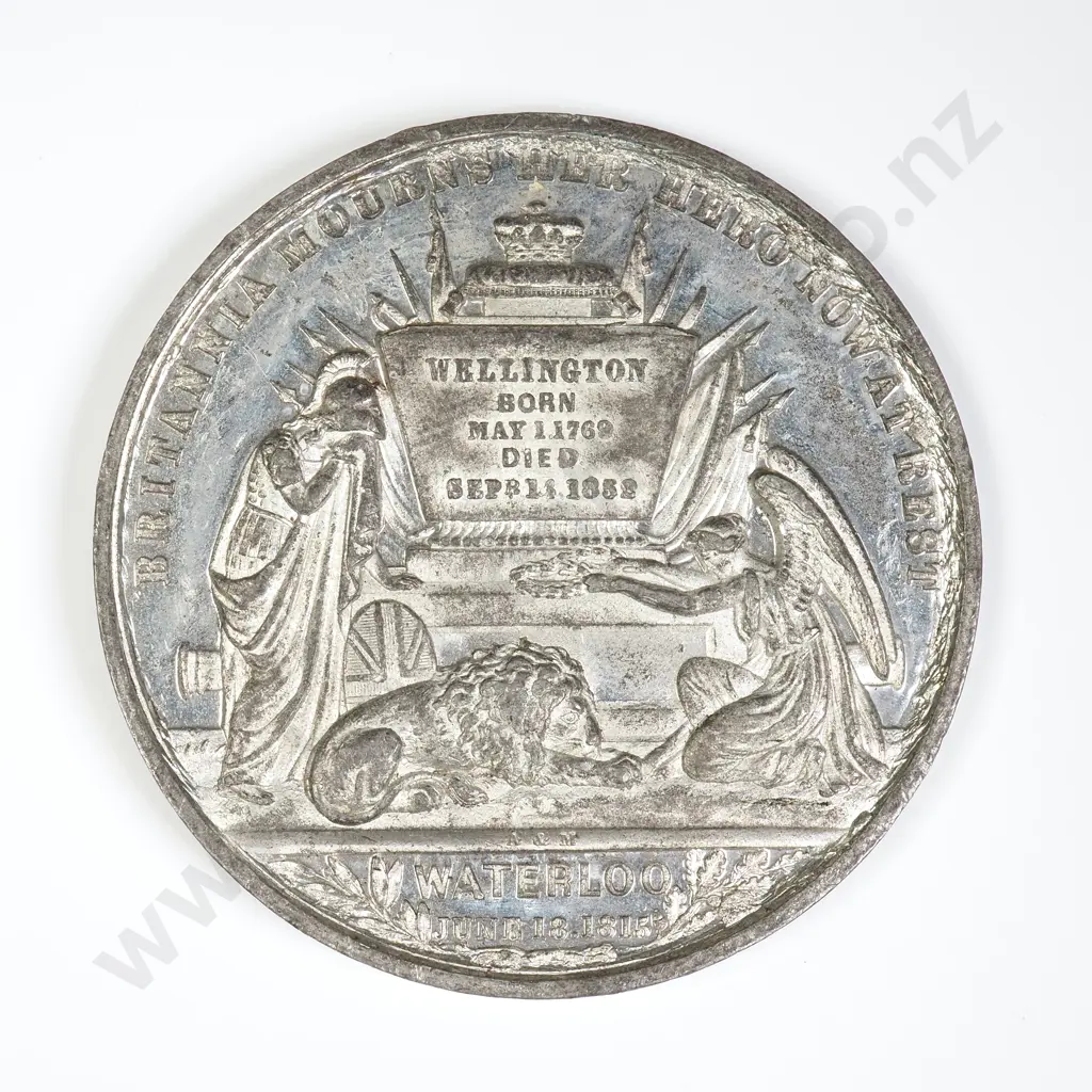 GB 1852 Death of Duke of Wellington Medal Image 1++