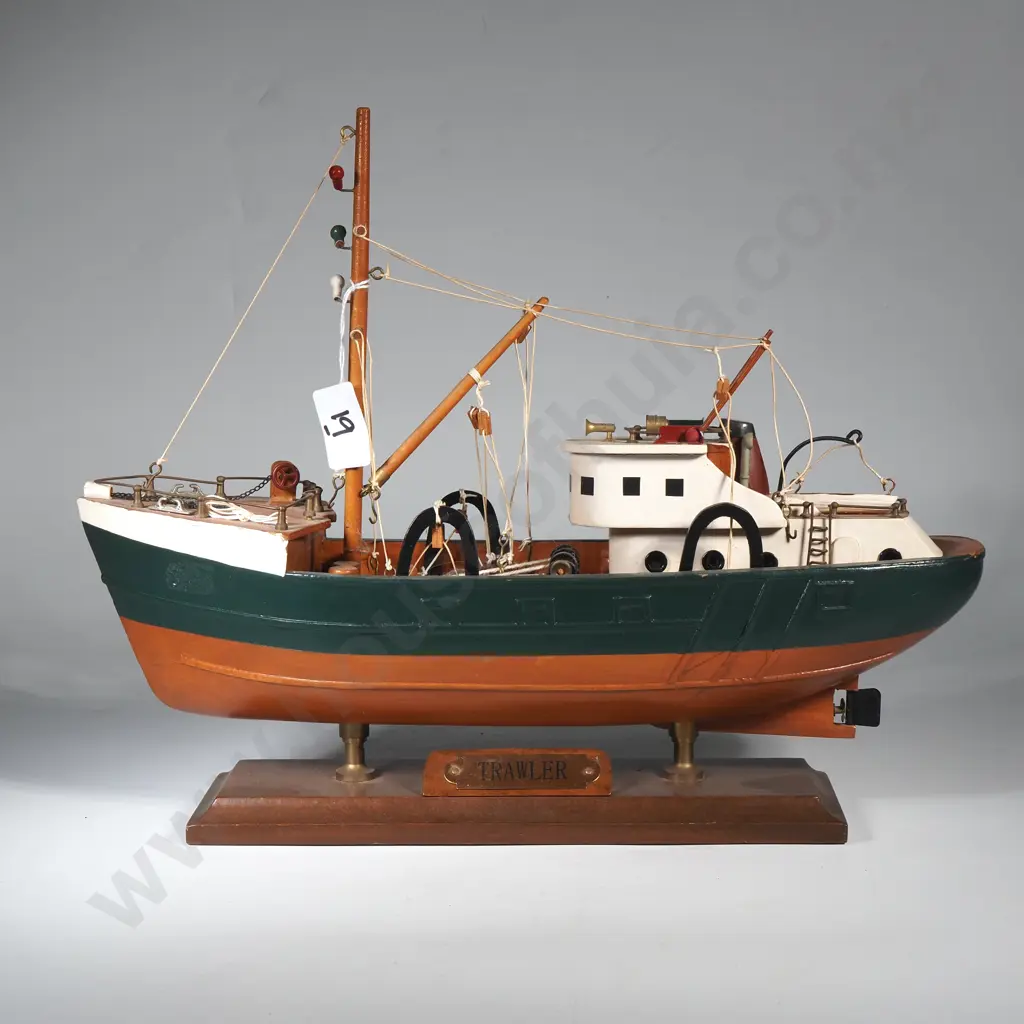 Model Of A Trawler. L360 x H 280  mm Image 1++