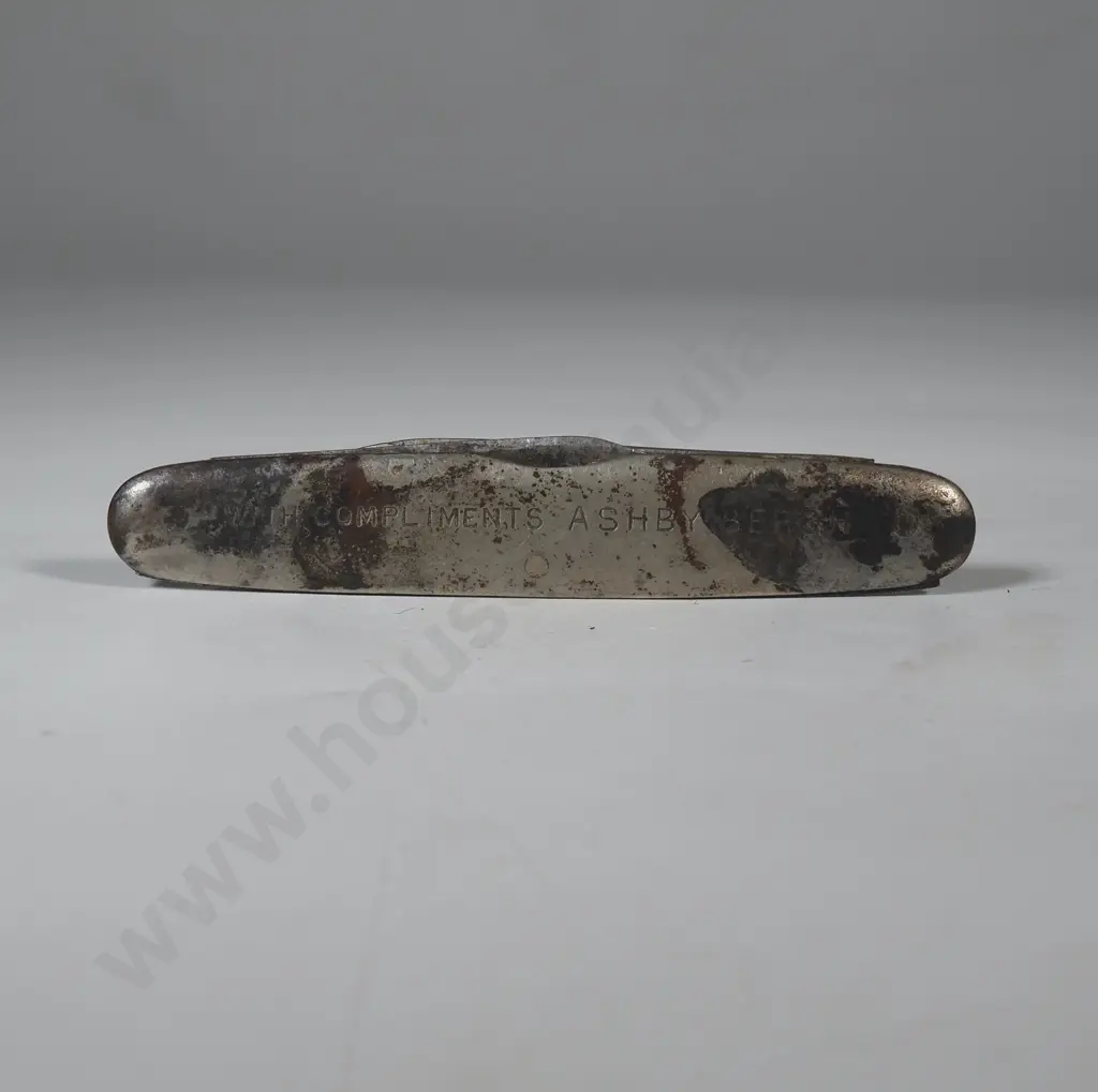 Vintage Pocket Knife Image 1++