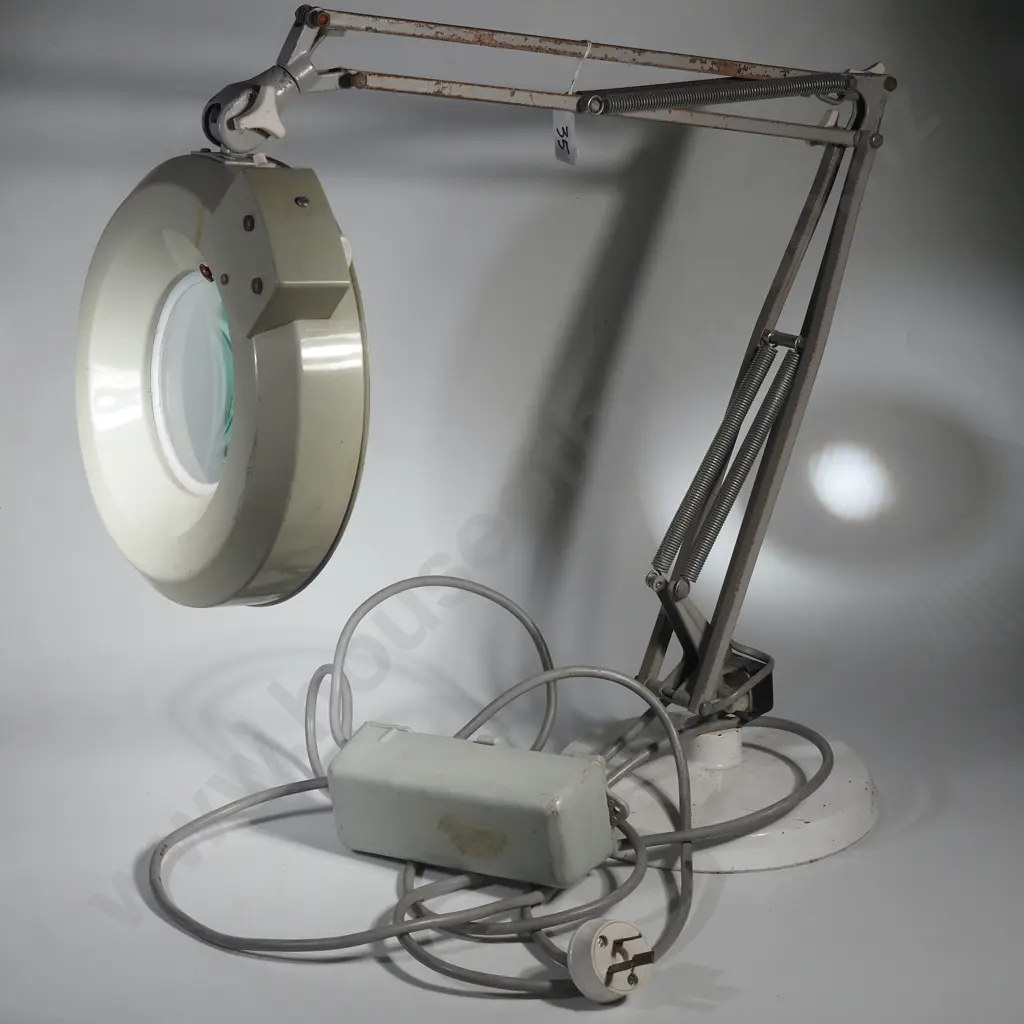 Large Standard Angle Poised Magnifier Desk Lamp  Image 1++