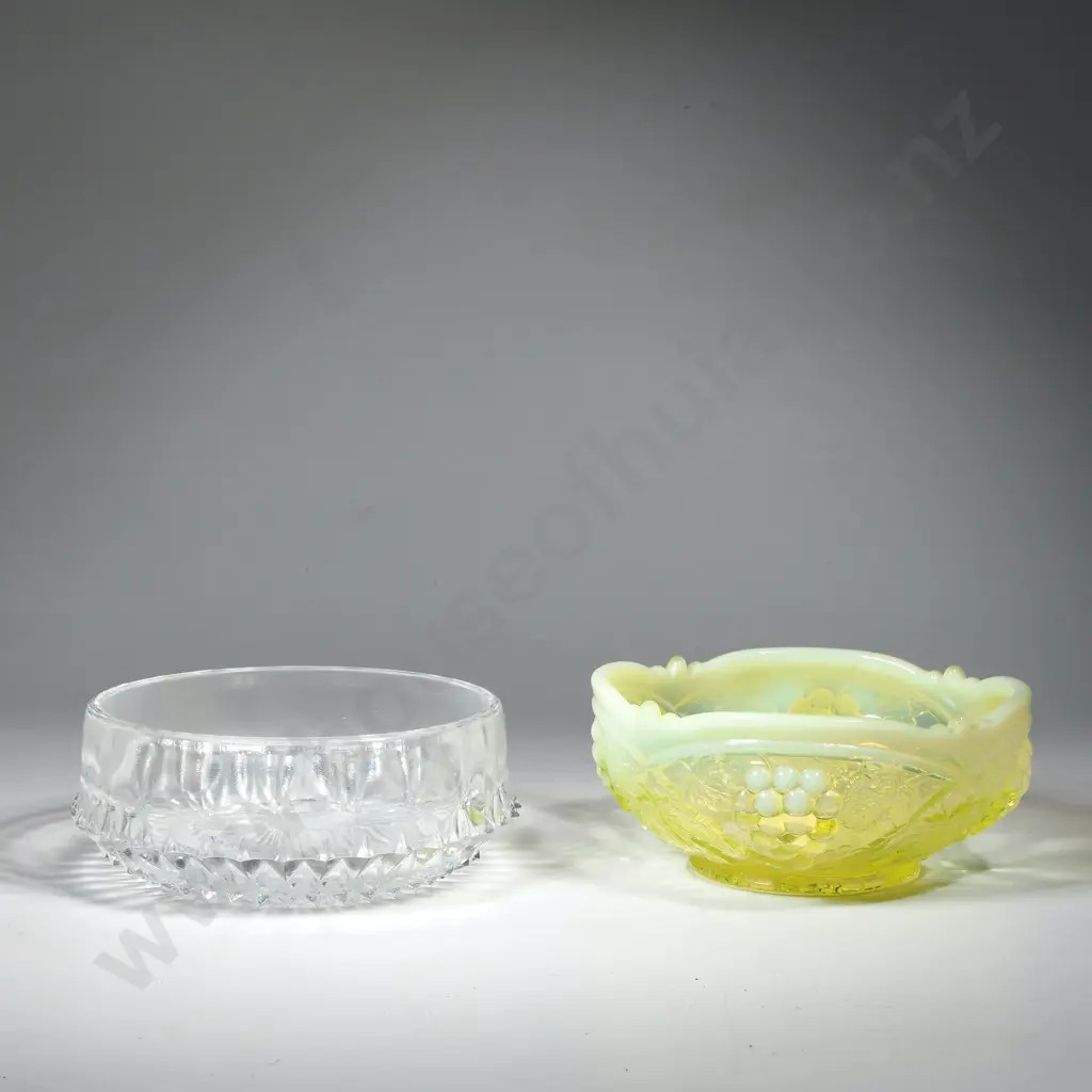 Yellow Vaseline (Uranium) Glass Bowl w Molded Grape Decoration & Small Molded  Glass Bowl Image 1++