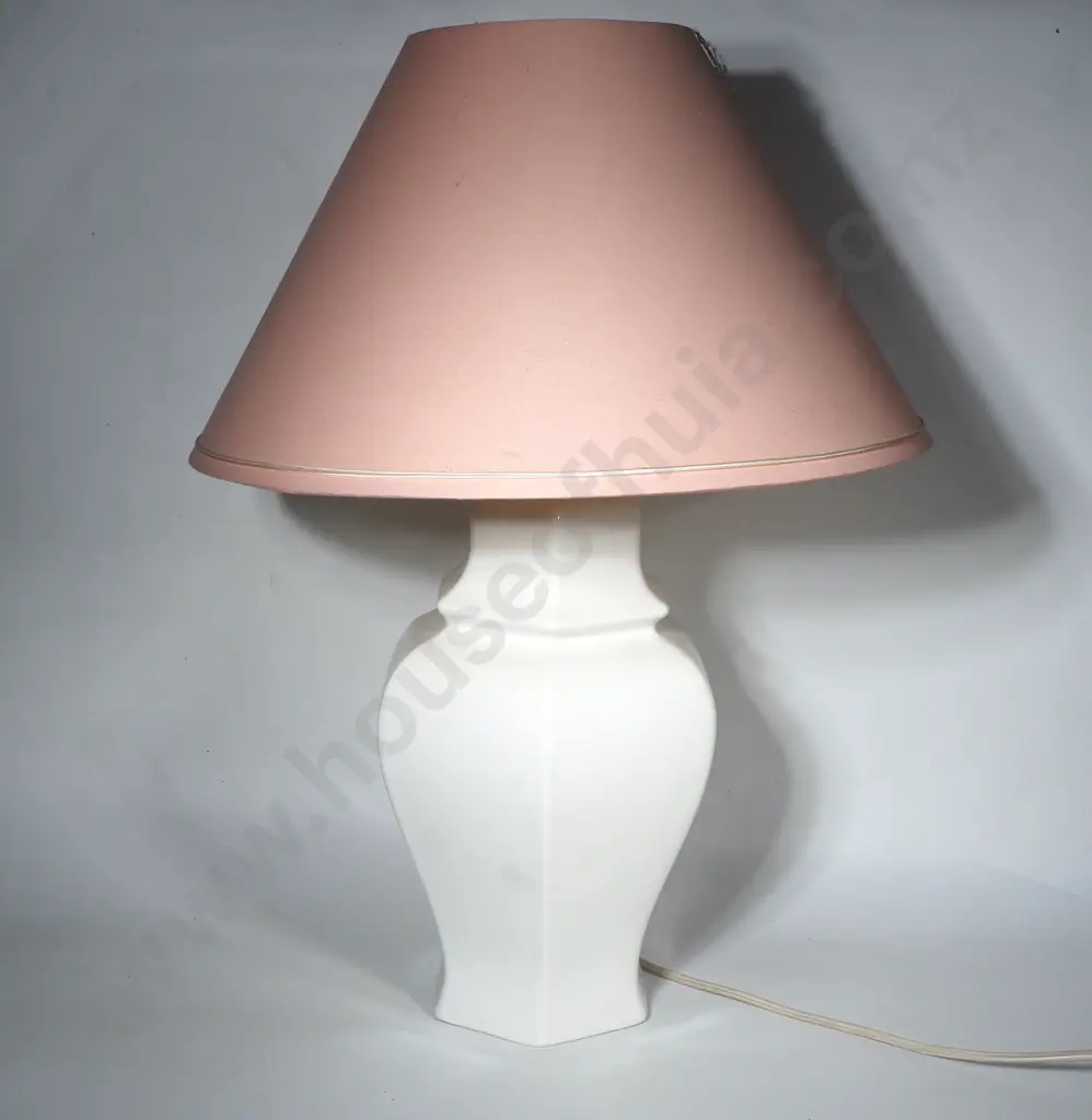 Vintage White Porcelain Octagonal Table Lamp & Shade Image 1++