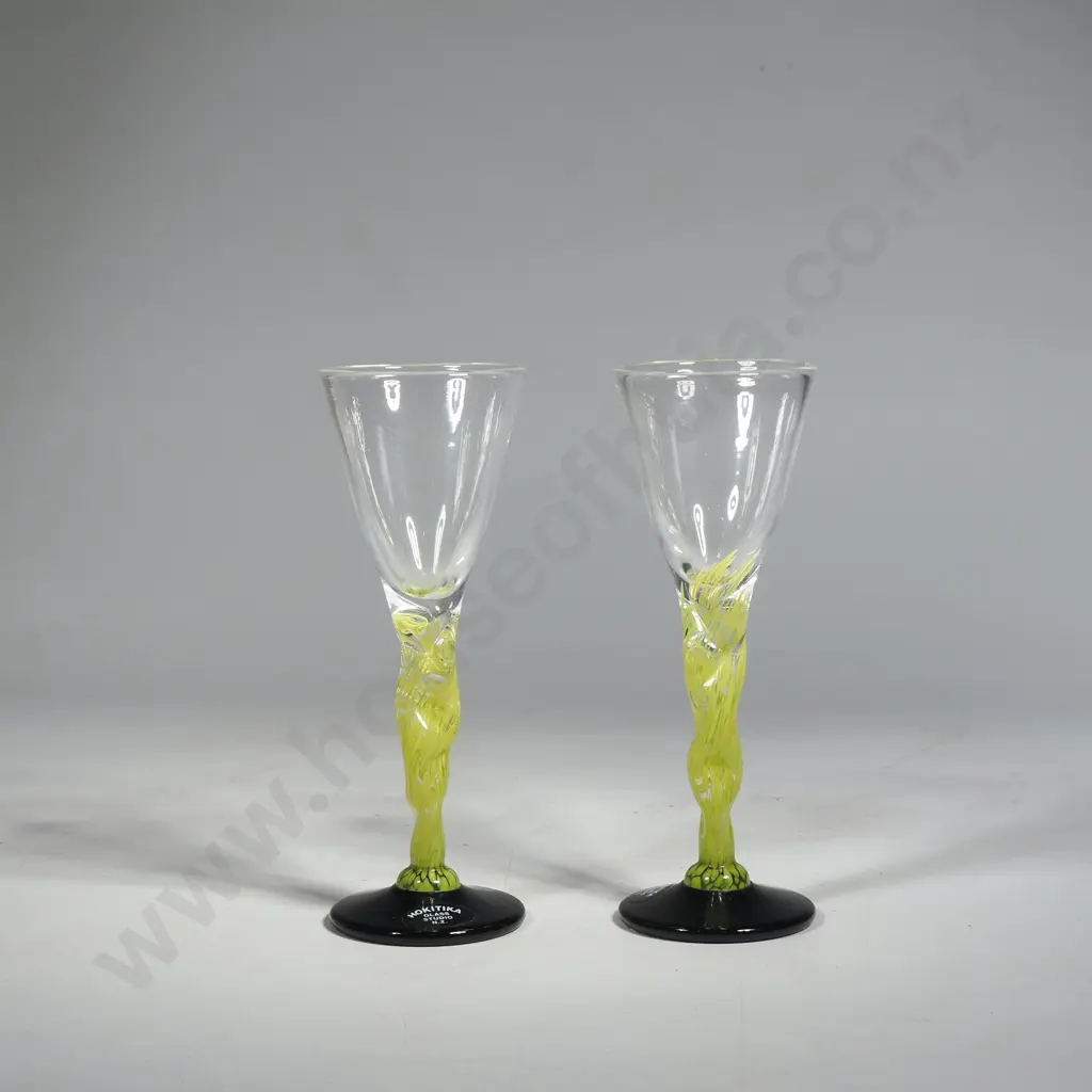 2 x Hokitika Studio Glass Port or Liqueur Glass - Signed/labeled Image 1++