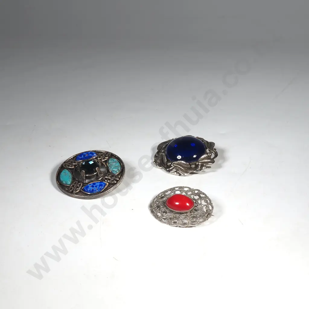 Vintage Miracle Celtic Scottish Style Shield Brooch, A Goldcrest Brooch w Blue Stone  &  a Red Stone Brooch Image 1++