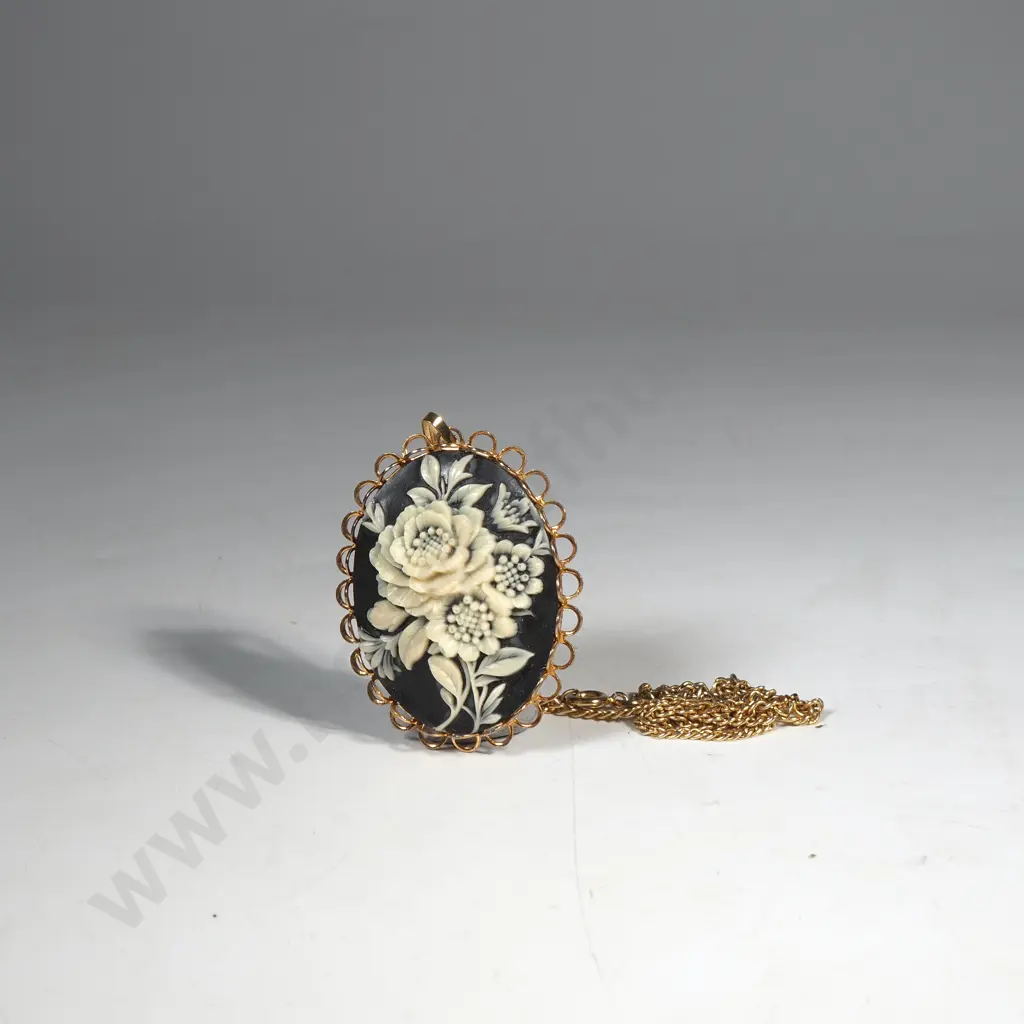 Floral Resin Cameo Necklace w Gold Tone Base & Plated Gold Chain Image 1++