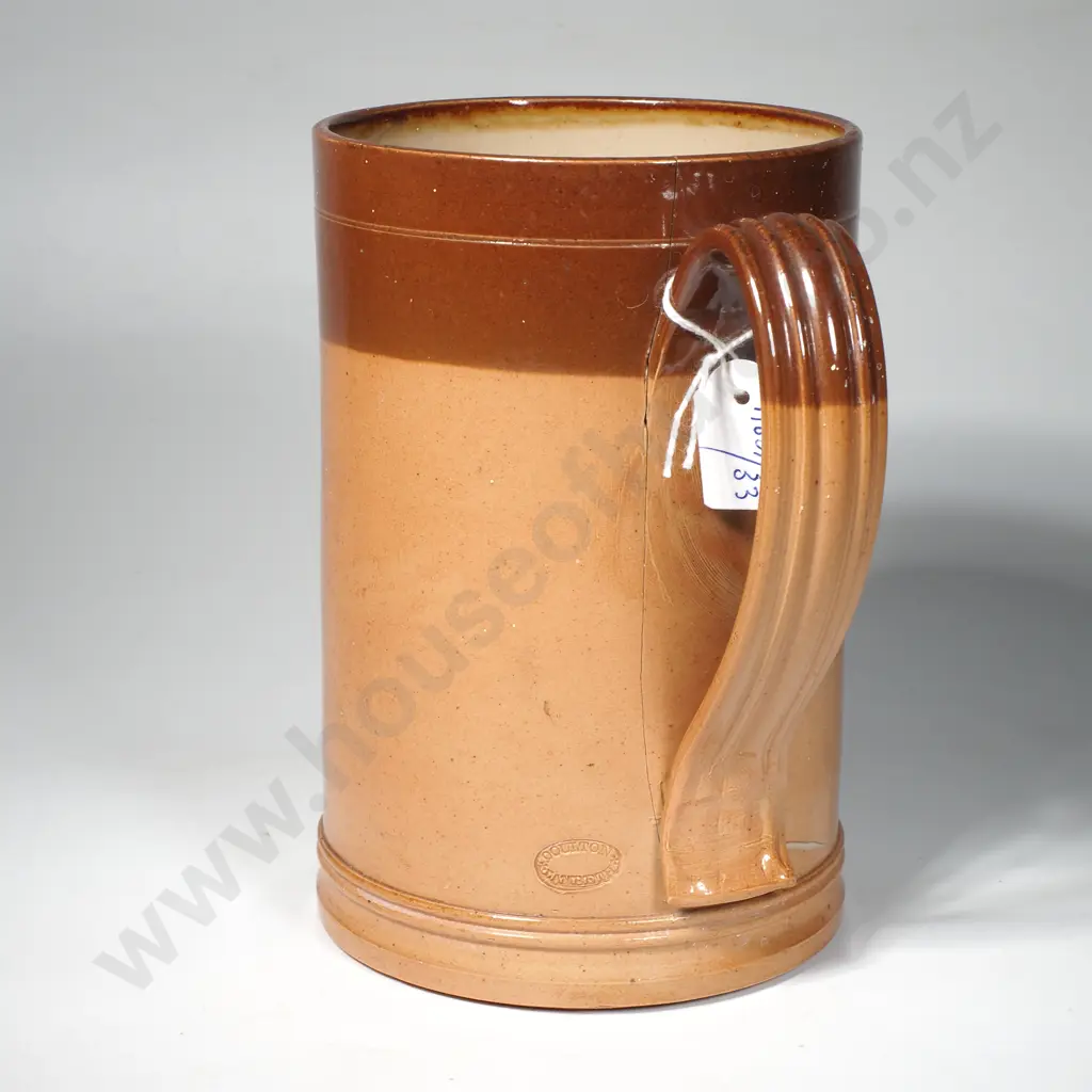 Doulton Lambeth Two Tone Mug Image 1++