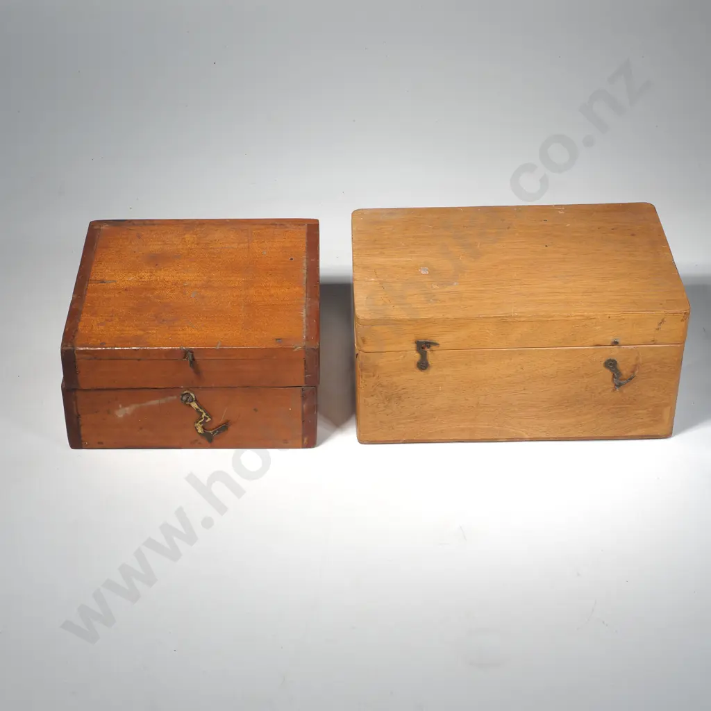 2 x Vintage Small Wooden Boxes - 1 a/f Image 1++