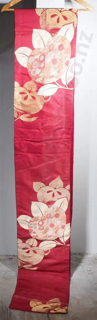 Four Assorted Japanese Items Image 1++
