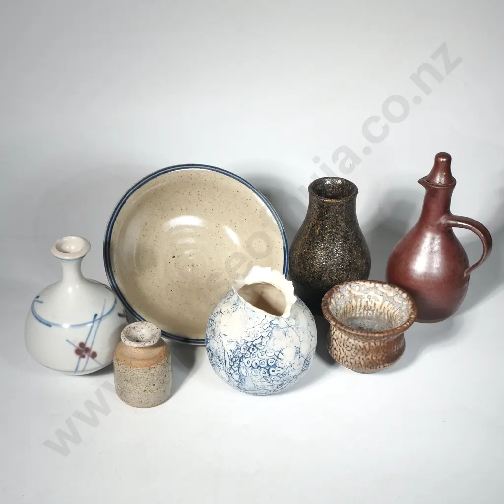 Assorted NZ Studio Pottery Pieces Image 1++