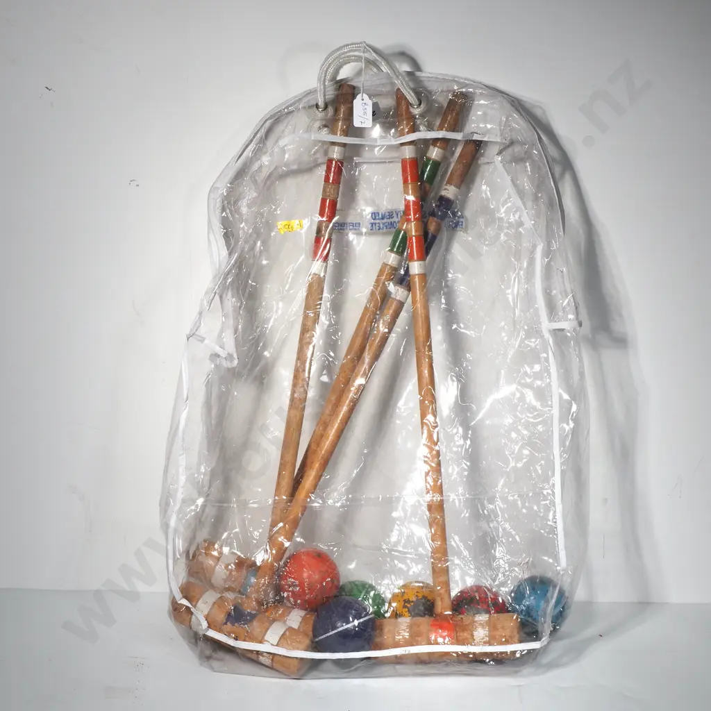 Vintage Croquet Set Consisting of Four Mallets & Five Coloured Balls Image 1++