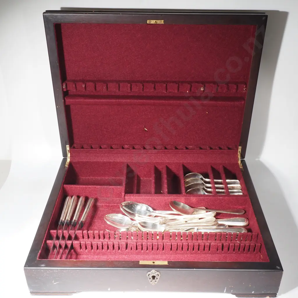 `Sheffield Lancaster Part Cutlery Set - Beaded Pattern, w Cutlery Box Image 1++