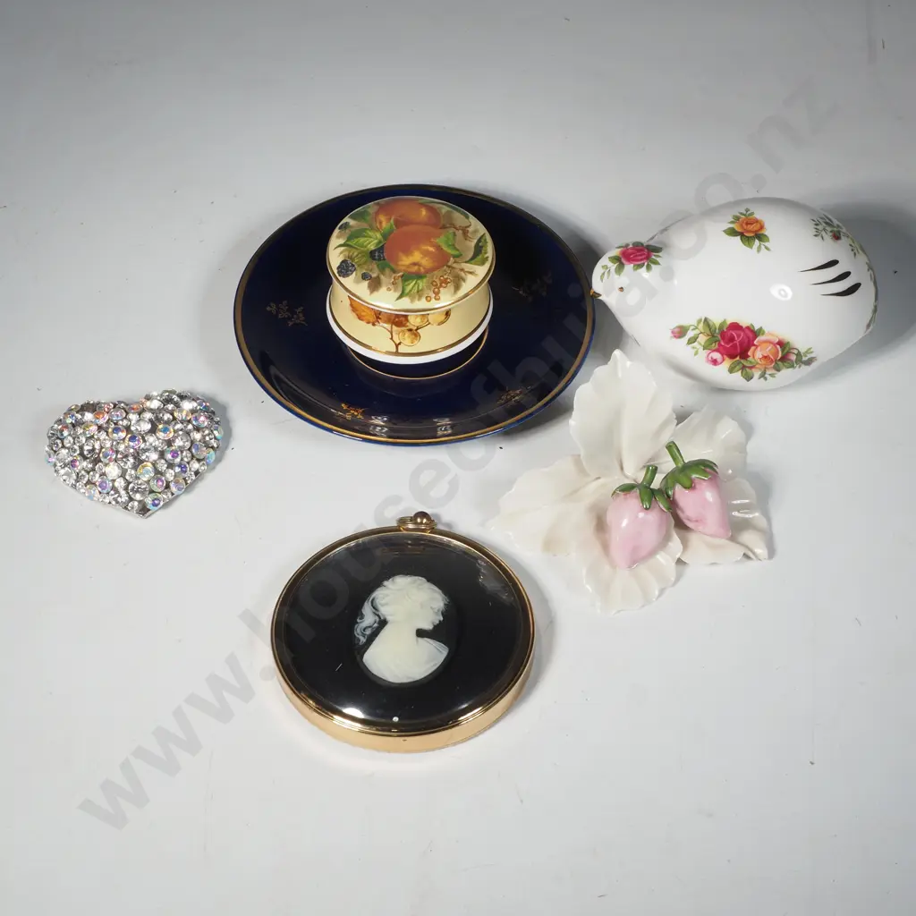 Royal Albert 'Old Country Roses' Quail, Falcon China Pill Box, Cameo Miniature 'Girl in Ponytail", Capodimonte Orchid Image 1++