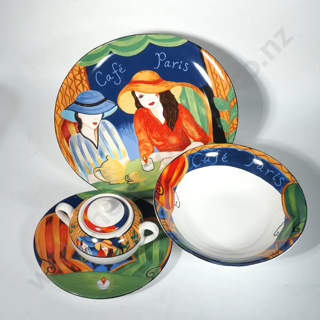 Two Cafe de Paris Oval Plates (One Large), A Cafe de Paris Serving Bowl & a Lidded Sugar Bowl Image 1++