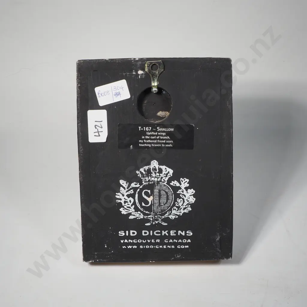Sid Dickens Memory Block (T 167), Swallow, Plaster Wall Tile Image 1++