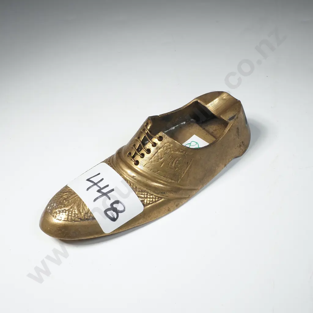 Brass Shoe Ashtray Image 1++