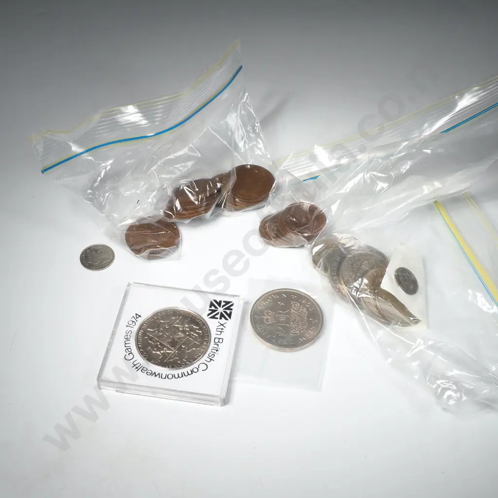 Collection of NZ Decimal & Pre Decimal Coins including a NZ 1933 3p& 1953 One Crown Image 1++