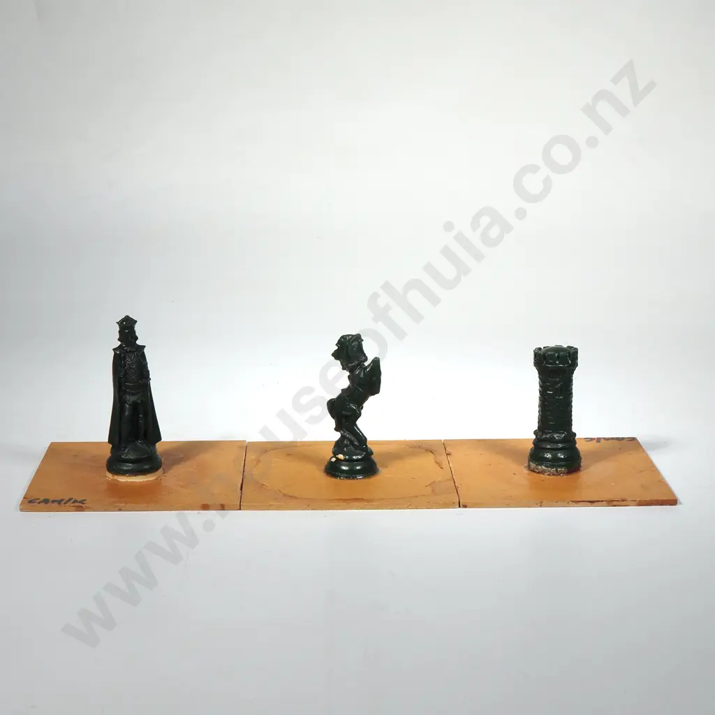 Chess Manufacturing Collection – Large Quantity of Resin Chess Pieces in Chinese, Māori, Classical & Fantasy Styles, Together with Manufacturer's Rubber Chess Moulds, Glitter, Pigments & Casting Supplies Image 1++