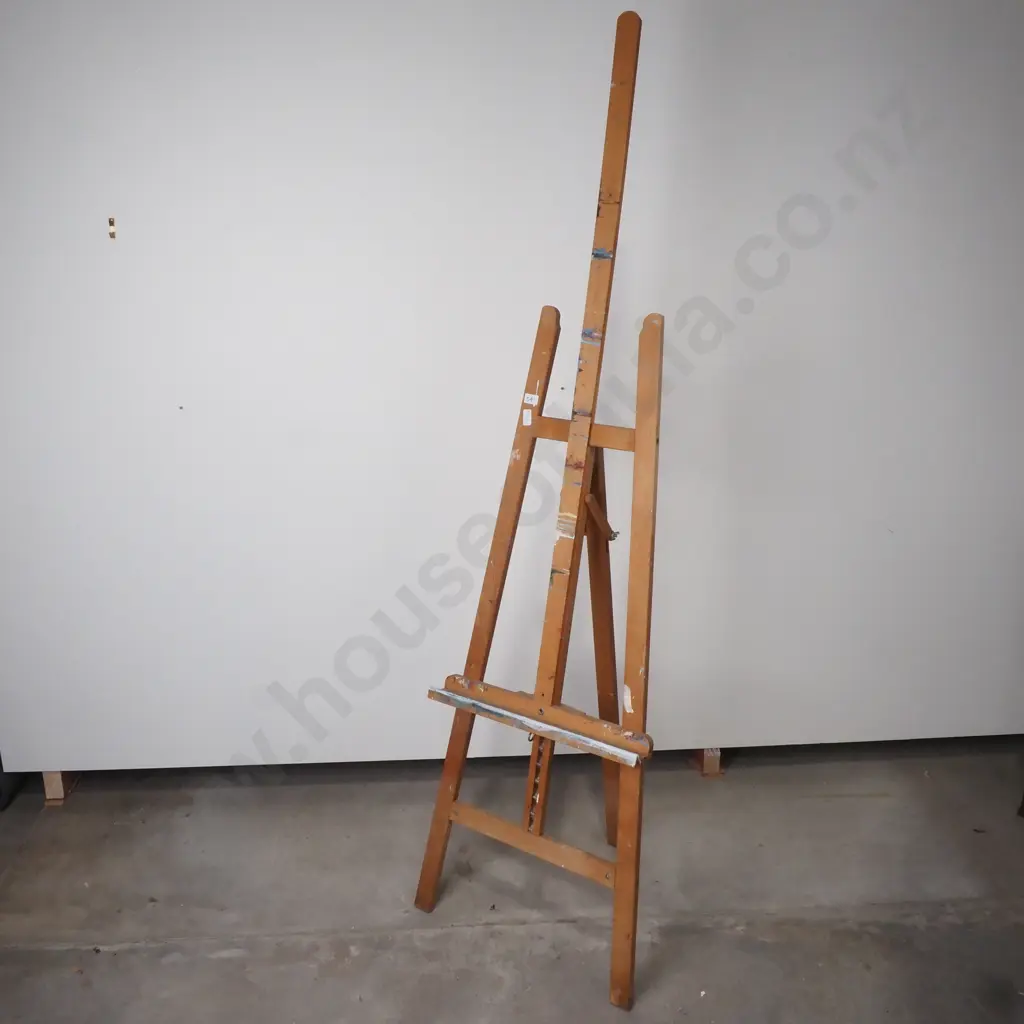 Wooden Standing  Painting Easel Image 1++
