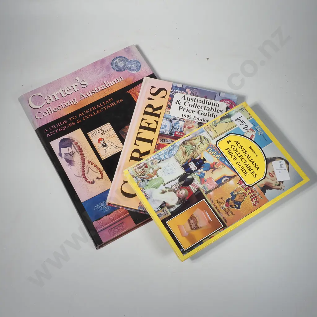 Three  Books Relating To Australiana Collectibles & Antique Australiana & Collectables Price Guide, 1995 Image 1++