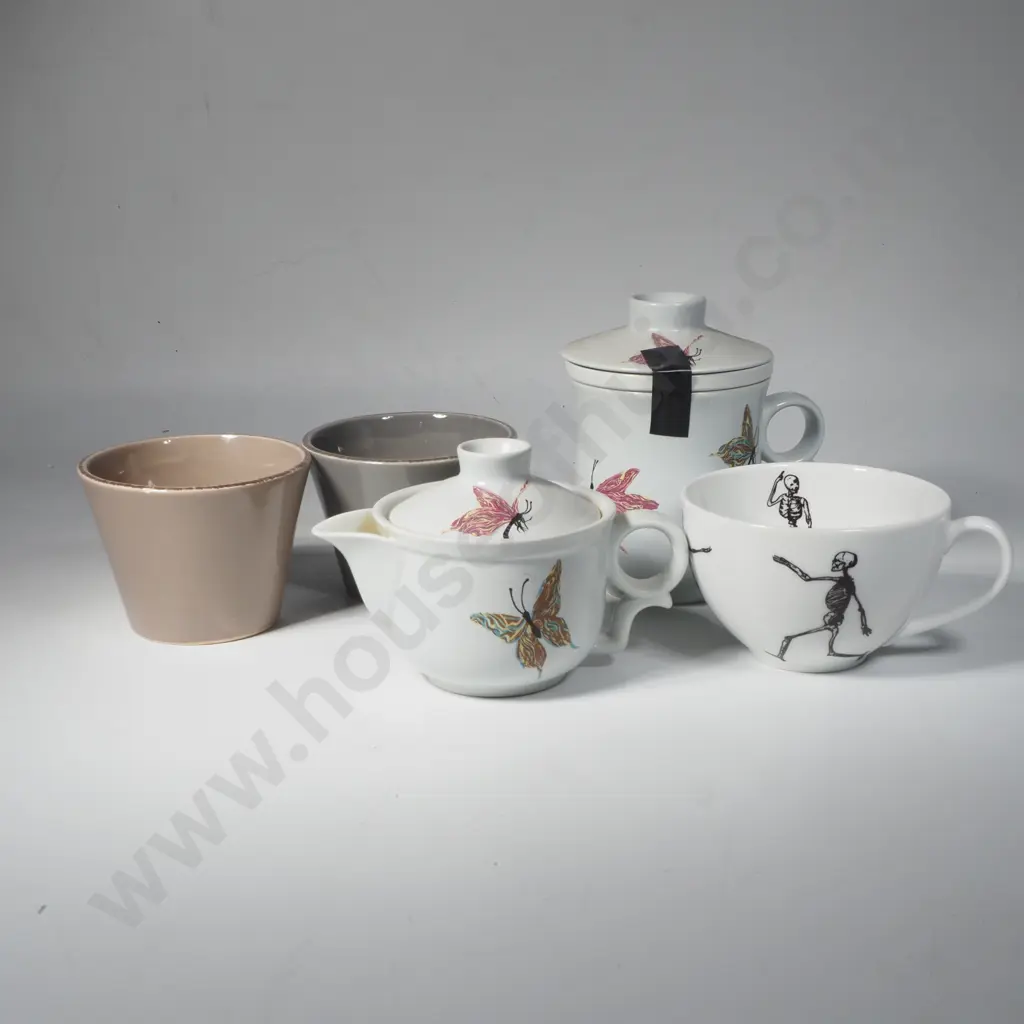 Four Tea Cups and Jug Image 1++