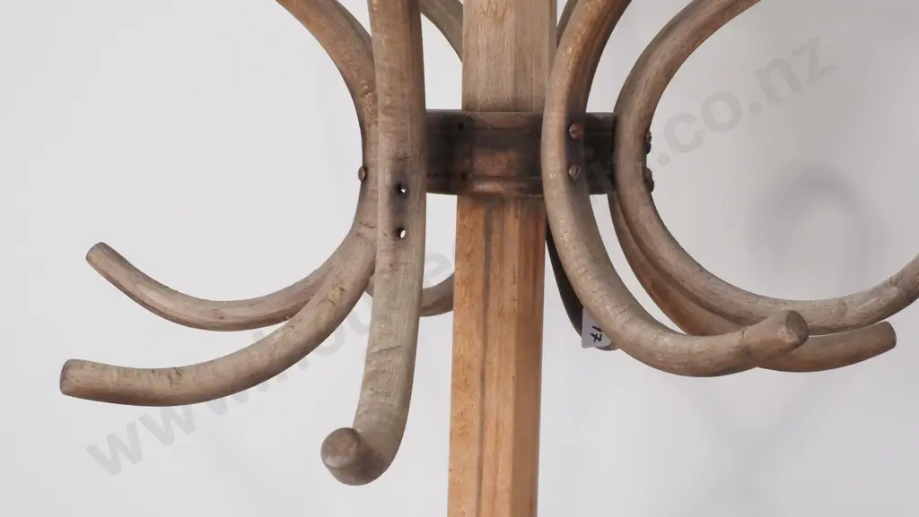 Bentwood Coat Stand a/f Image 1++